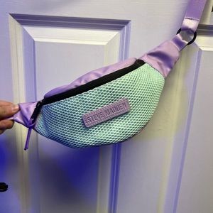 Steve Madden one size Fanny pack nwt